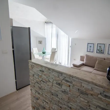 Apartman Up&up Rogoznica