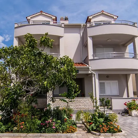 Up&up Apartman Rogoznica (Sibenik-Knin)