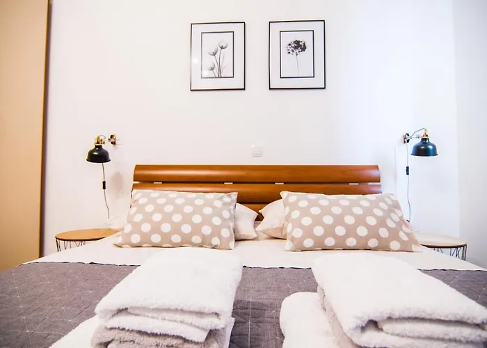 Up&up * Rogoznica (Sibenik-Knin)